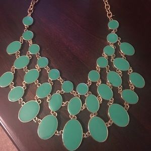 NWOT reversible statement necklace